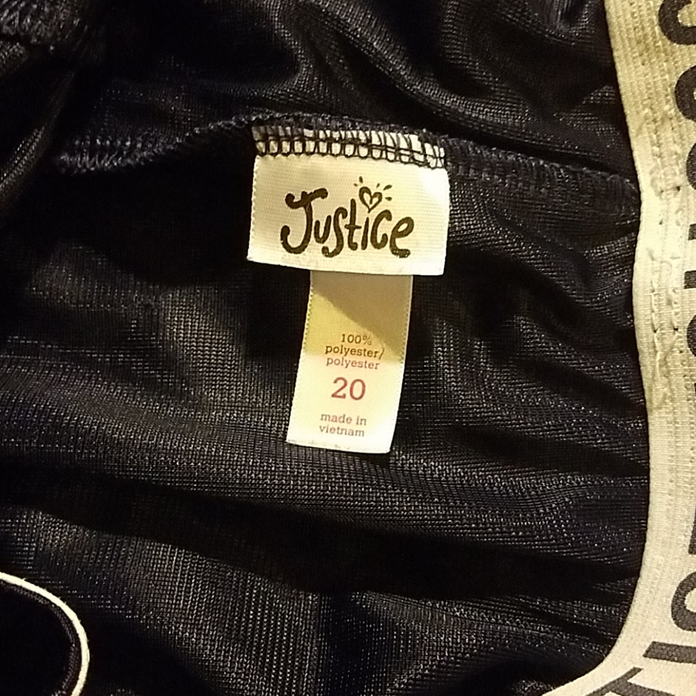 💕 Justice Shorts - Picture 3 of 3